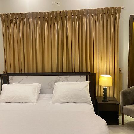 Luxury Guest House In Bahria Town Ravalpindi Kültér fotó
