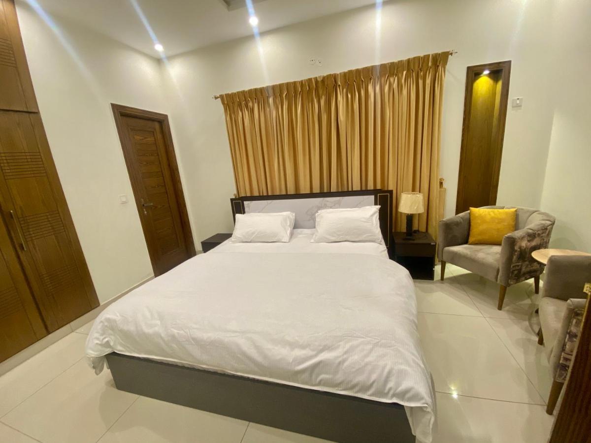 Luxury Guest House In Bahria Town Ravalpindi Kültér fotó