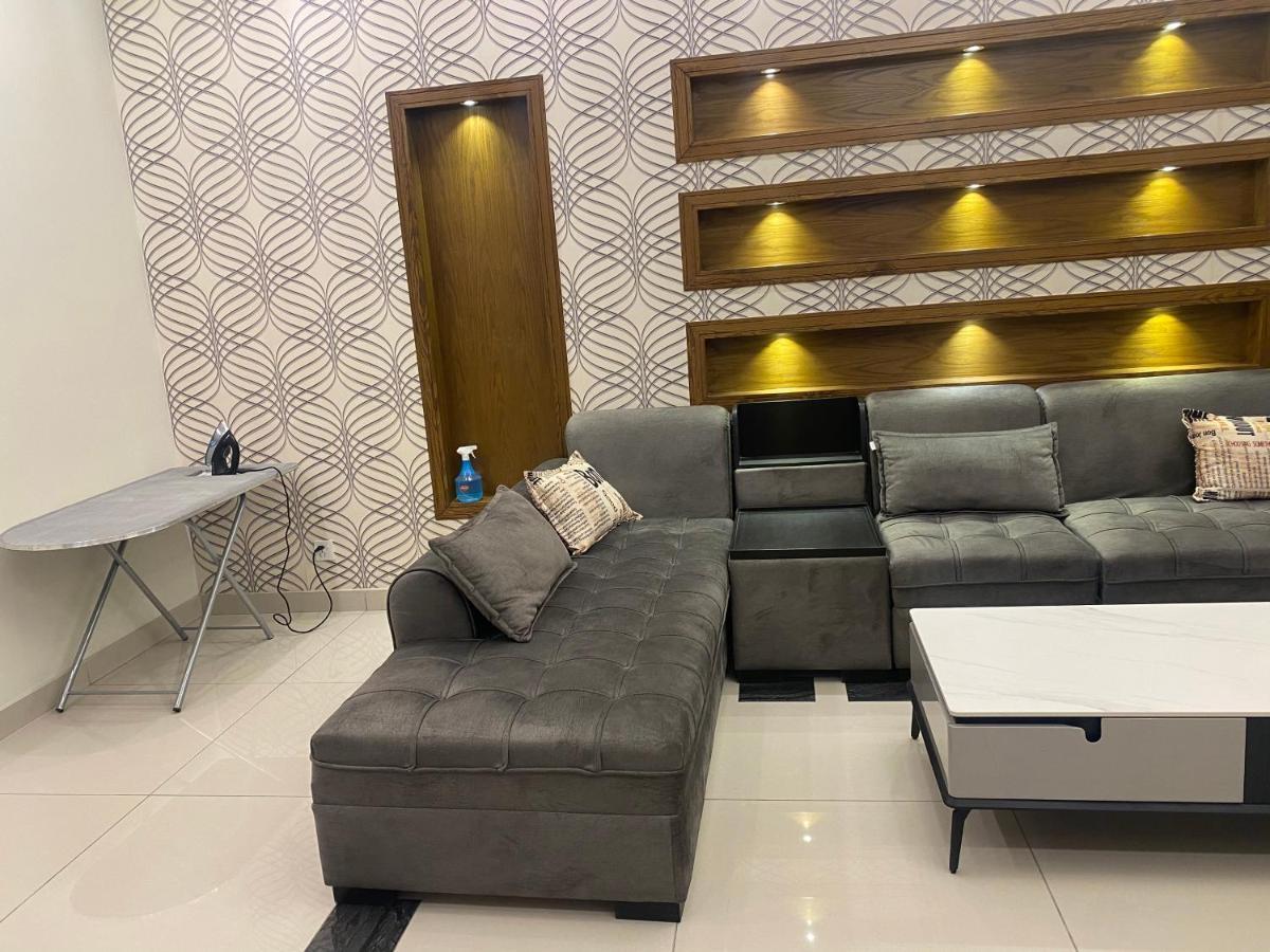 Luxury Guest House In Bahria Town Ravalpindi Kültér fotó